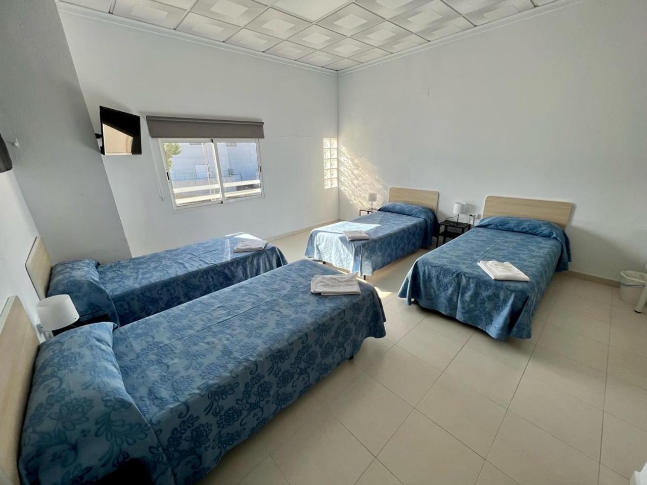 Hostal Kaizen La Nucía 외부 사진