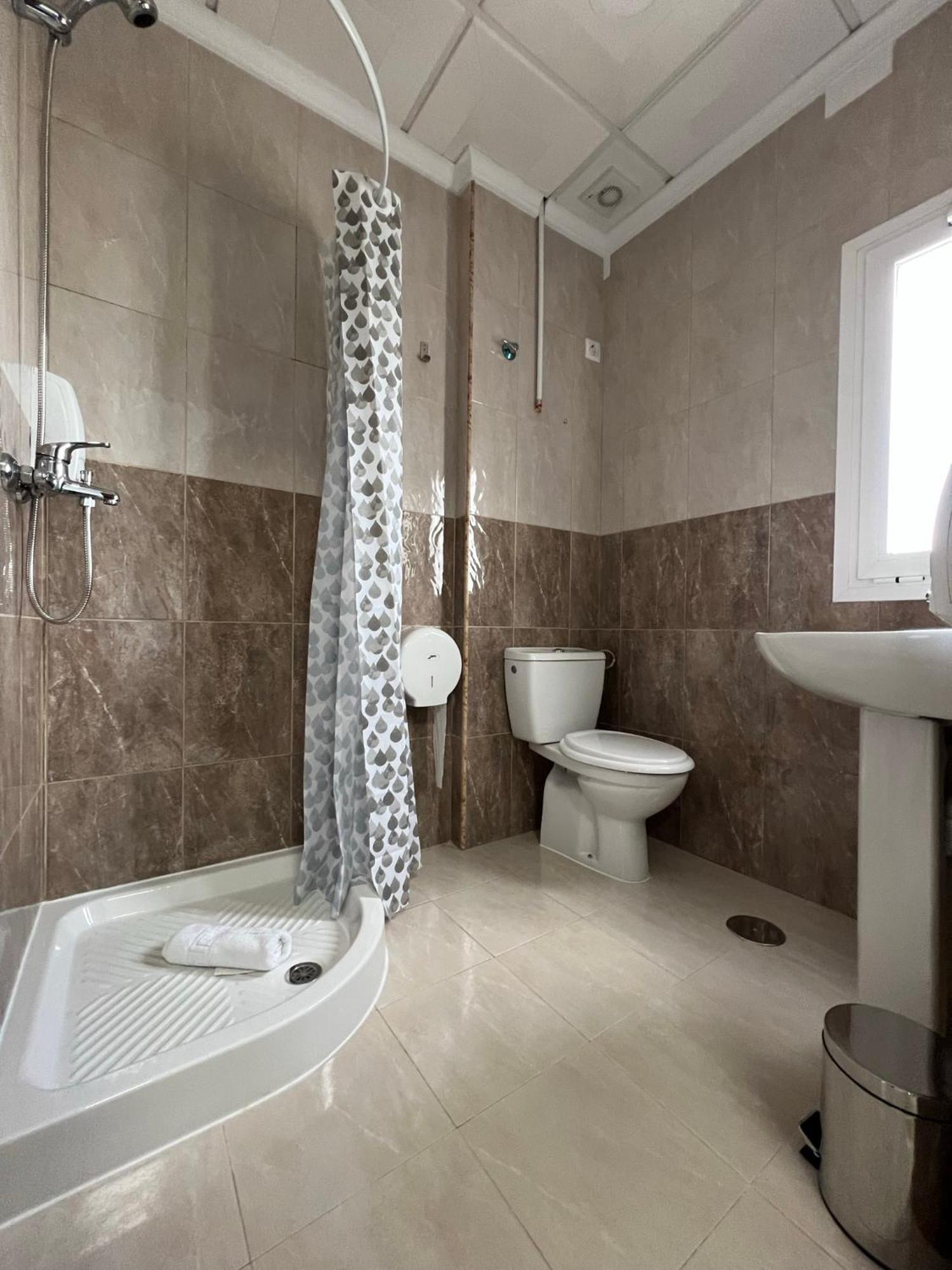 Hostal Kaizen La Nucía 외부 사진