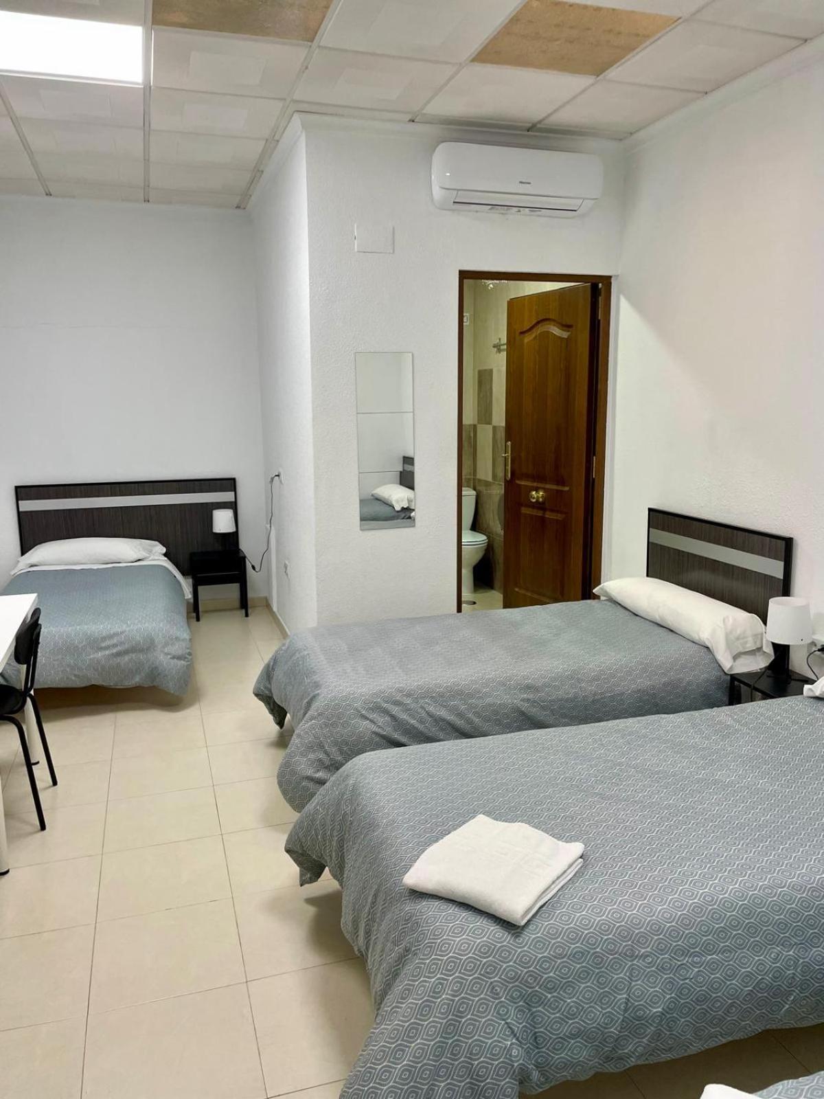 Hostal Kaizen La Nucía 외부 사진